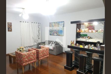 Casa à venda com 3 quartos, 330m² em Vila São José, São Paulo