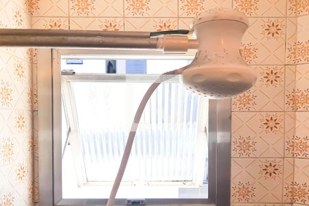 Apartamento para alugar com 120m², 2 quartos e 2 vagasDetalhe do banheiro