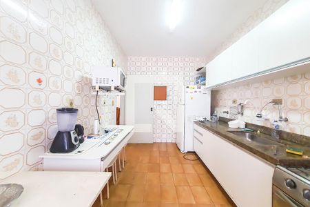 Apartamento para alugar com 120m², 2 quartos e 2 vagasCozinha