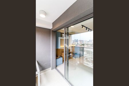 Varanda de kitnet/studio à venda com 0 quarto, 25m² em Santo Amaro, São Paulo