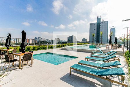 Studio à venda com 25m², 0 quarto e sem vagaPiscina