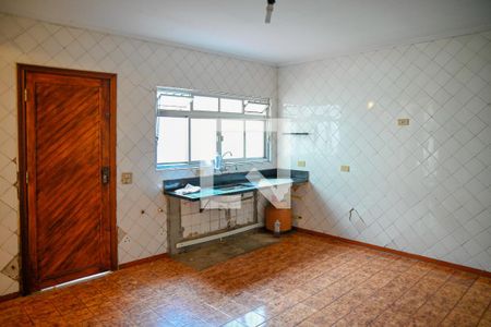 Casa para alugar com 150m², 2 quartos e 2 vagas Casa para alugar com 150m², 2 quartos e 2 vagasCozinha