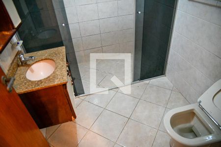 Casa para alugar com 150m², 2 quartos e 2 vagas Casa para alugar com 150m², 2 quartos e 2 vagasBanheiro