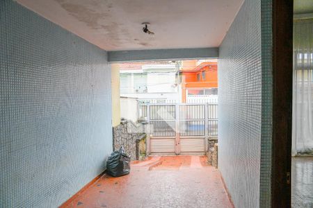 Casa para alugar com 150m², 2 quartos e 2 vagas Casa para alugar com 150m², 2 quartos e 2 vagasGaragem