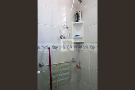 Casa à venda com 200m², 3 quartos e 3 vagas Casa à venda com 200m², 3 quartos e 3 vagasBanheiro