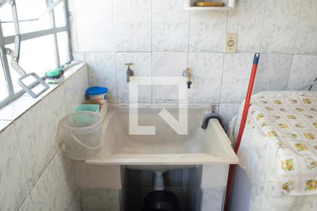 Casa à venda com 200m², 3 quartos e 3 vagas Casa à venda com 200m², 3 quartos e 3 vagasÁrea de Serviço