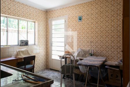 Casa à venda com 200m², 3 quartos e 3 vagas Casa à venda com 200m², 3 quartos e 3 vagasCozinha casa 2