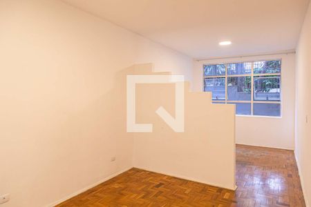 Sala de kitnet/studio para alugar com 1 quarto, 25m² em Consolação, São Paulo