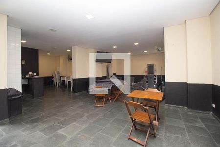 Apartamento para alugar com 51m², 2 quartos e 1 vaga Apartamento para alugar com 51m², 2 quartos e 1 vagaÁrea comum - Salão de festas