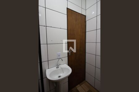 Banheiro de casa para alugar com 1 quarto, 45m² em Jardim Nazareth, São Paulo