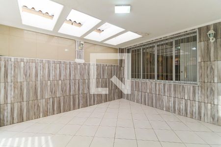 Casa à venda com 140m², 3 quartos e 2 vagasGaragem