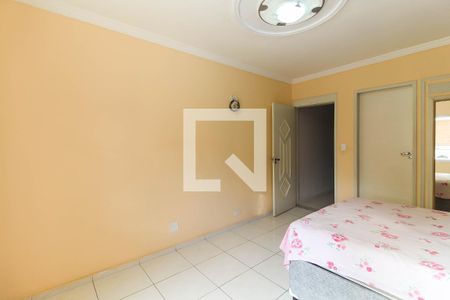 Casa à venda com 140m², 3 quartos e 2 vagasSuíte