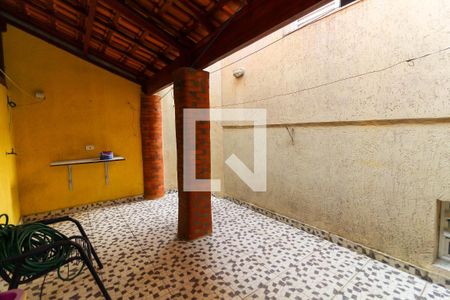 Casa à venda com 140m², 3 quartos e 2 vagasÁrea Externa