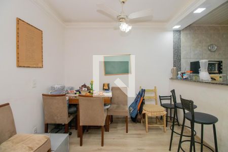 Casa de condomínio à venda com 76m², 2 quartos e 1 vagaCopa