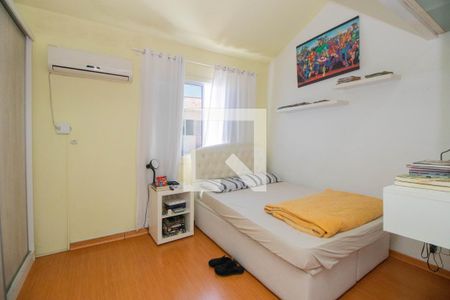 Suíte 1 de casa de condomínio à venda com 2 quartos, 76m² em Sarandi, Porto Alegre