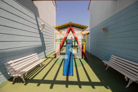 Casa de condomínio à venda com 76m², 2 quartos e 1 vagaÁrea comum - Playground