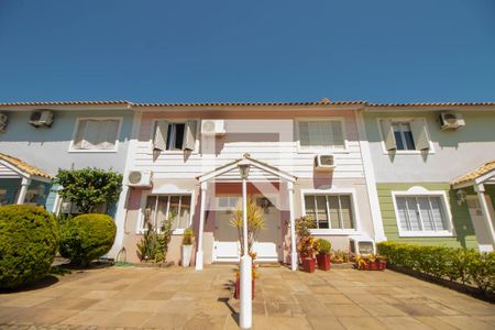 Casa de condomínio à venda com 76m², 2 quartos e 1 vagaFachada da Casa