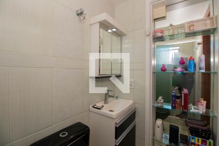 Casa de condomínio à venda com 76m², 2 quartos e 1 vagaBanheiro da Suíte 2