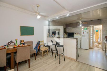 Casa de condomínio à venda com 76m², 2 quartos e 1 vagaCopa