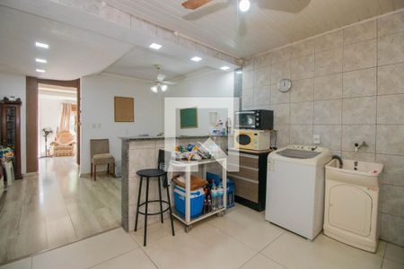 Casa de condomínio à venda com 76m², 2 quartos e 1 vagaCozinha e Área de Serviço