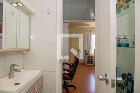 Casa de condomínio à venda com 76m², 2 quartos e 1 vagaBanheiro da Suíte 1