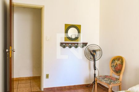 Quarto 1  de apartamento para alugar com 2 quartos, 70m² em Jardim Las Palmas, Guarujá