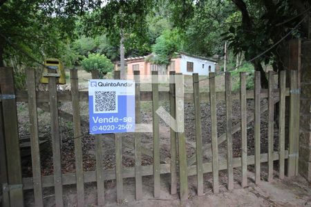 Casa à venda com 10000m², 3 quartos e 2 vagasFachada