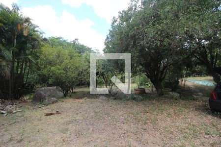 Casa à venda com 10000m², 3 quartos e 2 vagasQuintal