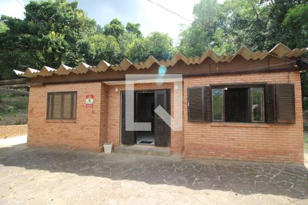 Casa à venda com 10000m², 3 quartos e 2 vagasFachada