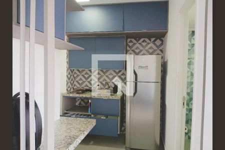 Cozinha de apartamento para alugar com 1 quarto, 27m² em República, São Paulo