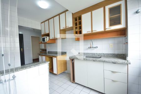 Apartamento à venda com 77m², 2 quartos e 1 vagaCozinha