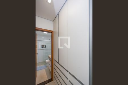 Apartamento à venda com 94m², 3 quartos e 2 vagasCloset da suíte