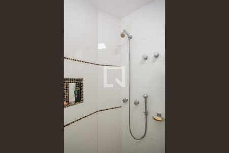 Apartamento à venda com 94m², 3 quartos e 2 vagasBanheiro da Suíte