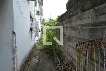 Casa à venda com 300m², 4 quartos e 3 vagasCorredor