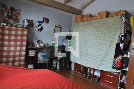 Casa à venda com 300m², 4 quartos e 3 vagasQuarto 2