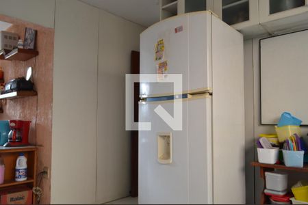 Casa à venda com 300m², 4 quartos e 3 vagasCozinha