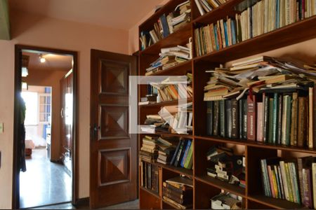 Casa à venda com 300m², 4 quartos e 3 vagasHall Superior