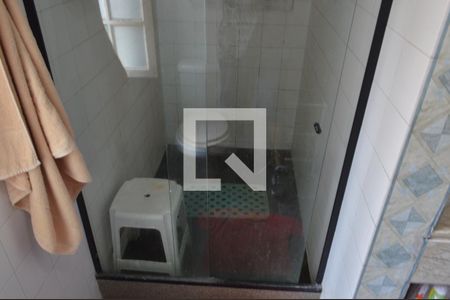 Casa à venda com 300m², 4 quartos e 3 vagasBanheiro 2