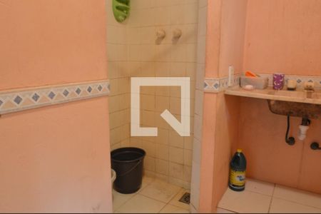 Casa à venda com 300m², 4 quartos e 3 vagasBanheiro de serviço