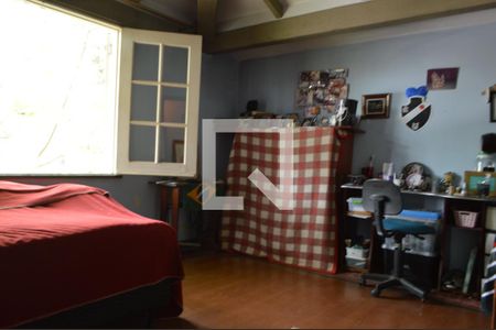 Casa à venda com 300m², 4 quartos e 3 vagasQuarto 2