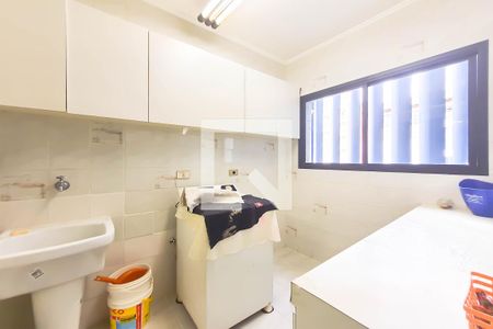 Apartamento para alugar com 165m², 3 quartos e 2 vagasÁrea de Serviço