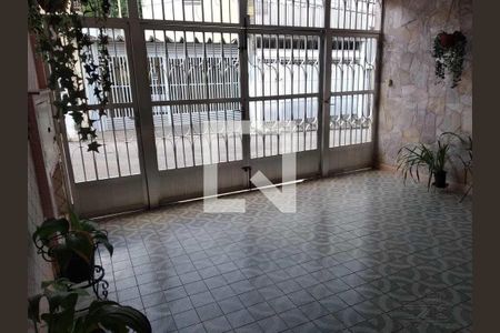 Casa à venda com 2 quartos, 155m² em Vila Monumento, São Paulo