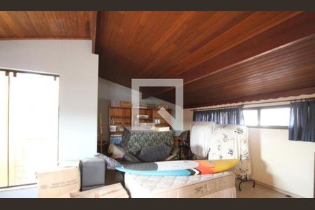 Casa à venda com 4 quartos, 435m² em Jardim Santa Emilia, São Paulo