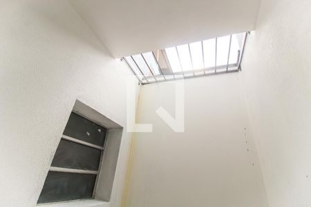 Área de Serviço de kitnet/studio para alugar com 1 quarto, 24m² em Vila Clara, São Paulo