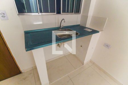 Pia de kitnet/studio para alugar com 1 quarto, 24m² em Vila Clara, São Paulo