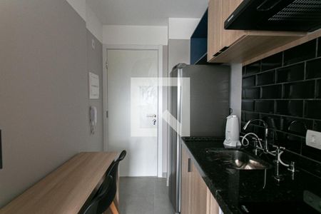 Cozinha de kitnet/studio para alugar com 1 quarto, 23m² em Cidade Mãe do Céu, São Paulo