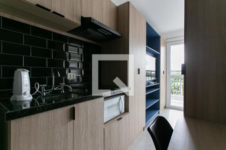 Cozinha de kitnet/studio para alugar com 1 quarto, 23m² em Cidade Mãe do Céu, São Paulo