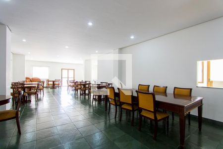 Apartamento para alugar com 150m², 3 quartos e 2 vagasÁrea comum - Salão de festas