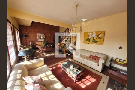 Casa para alugar com 6 quartos, 354m² em Vila Monumento, São Paulo