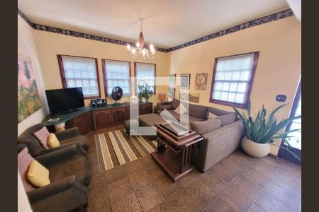 Casa para alugar com 6 quartos, 354m² em Vila Monumento, São Paulo